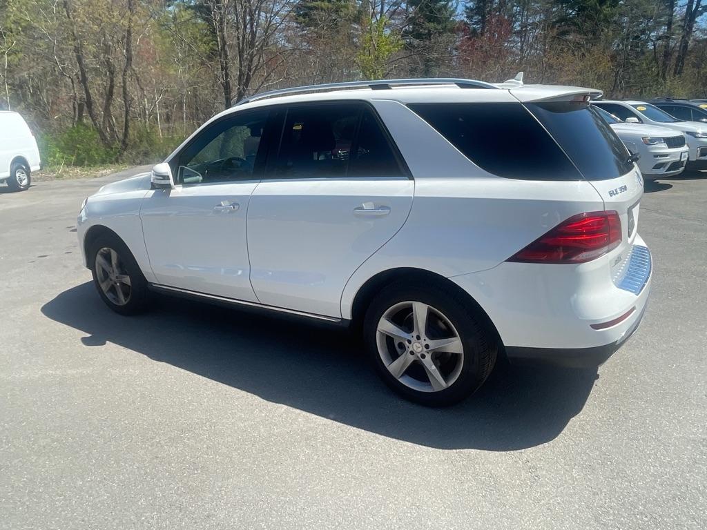 Mercedes-Benz GLE  2016