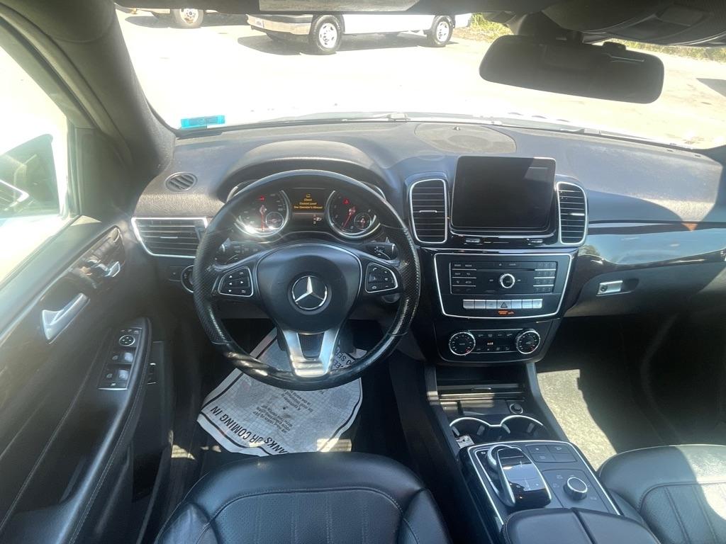 Mercedes-Benz GLE  2016
