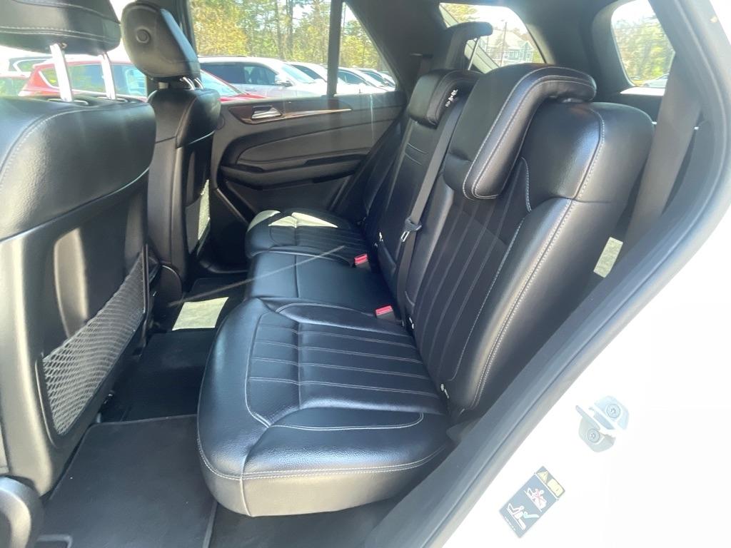 Mercedes-Benz GLE  2016