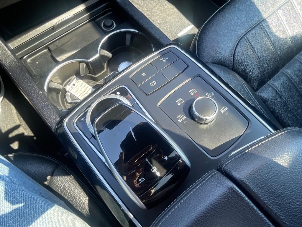 Mercedes-Benz GLE  2016
