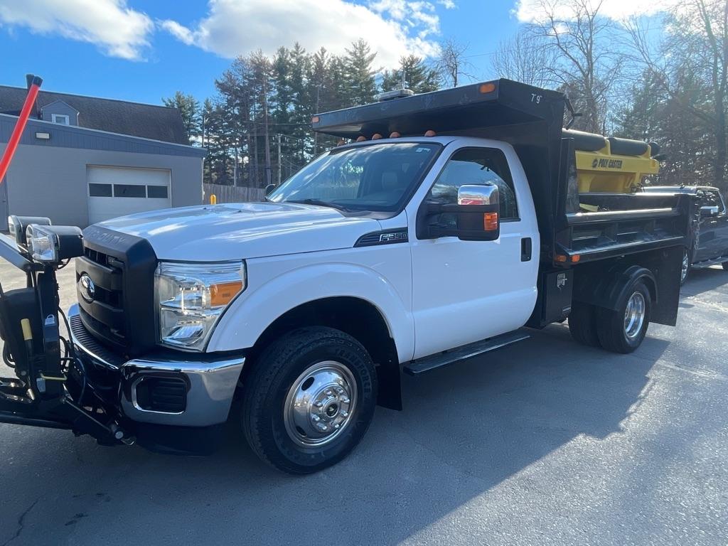 Ford Super Duty F-350 DRW  2011