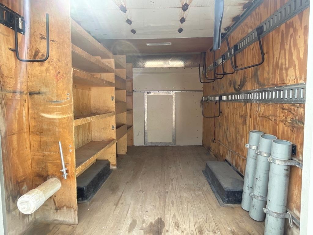 Chevrolet Express Commercial Cutaway  2018