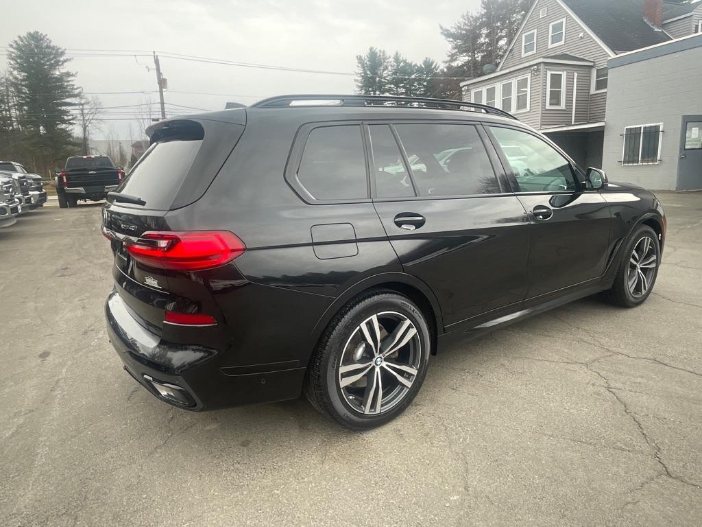 BMW X7  2022