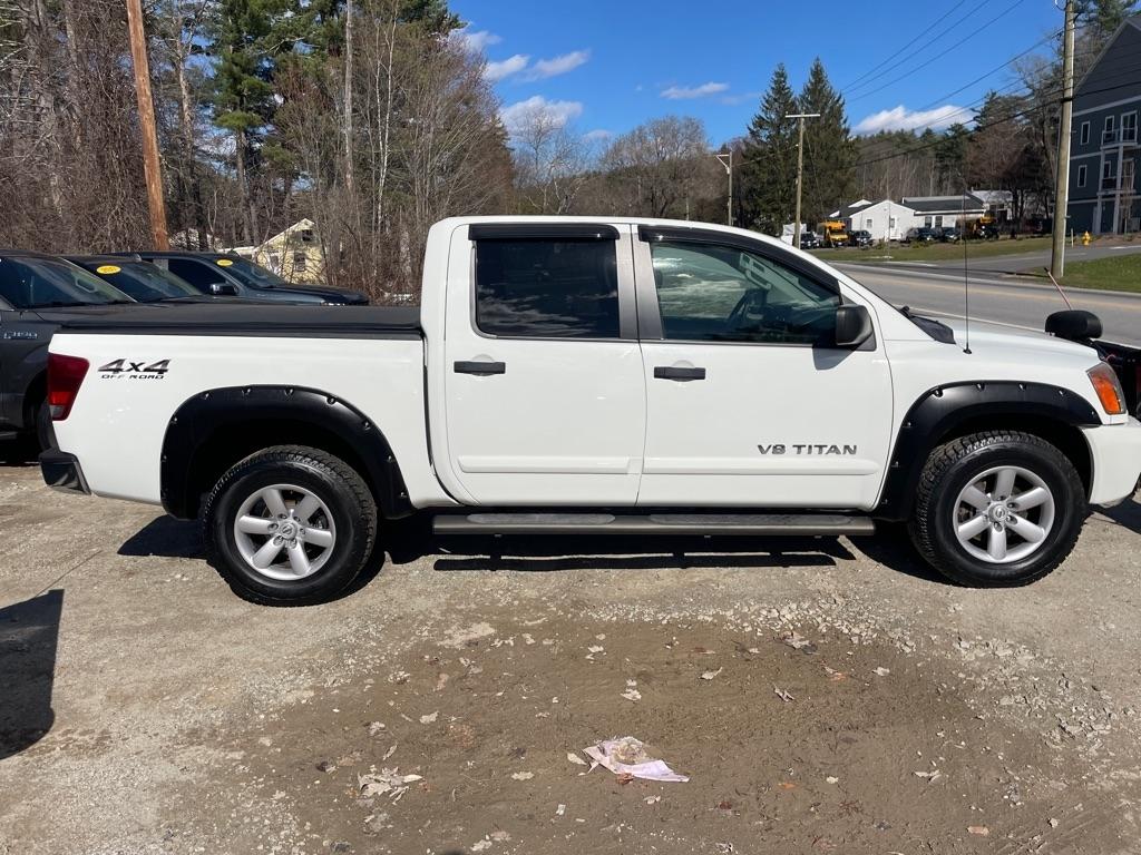 Nissan Titan  2013