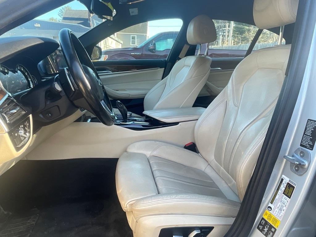 BMW 5 Series  2017
