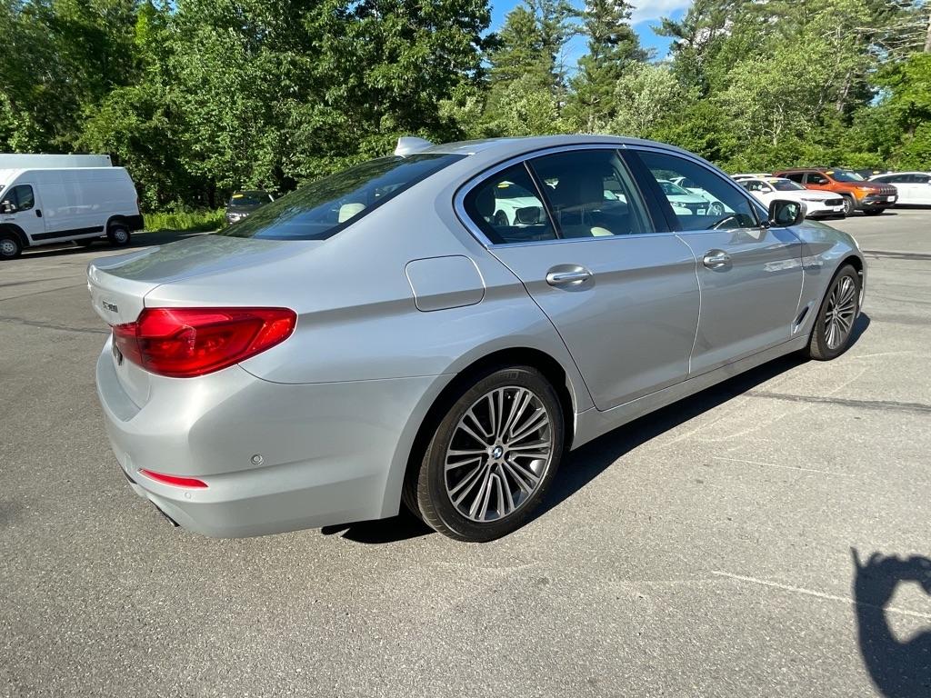 BMW 5 Series  2017