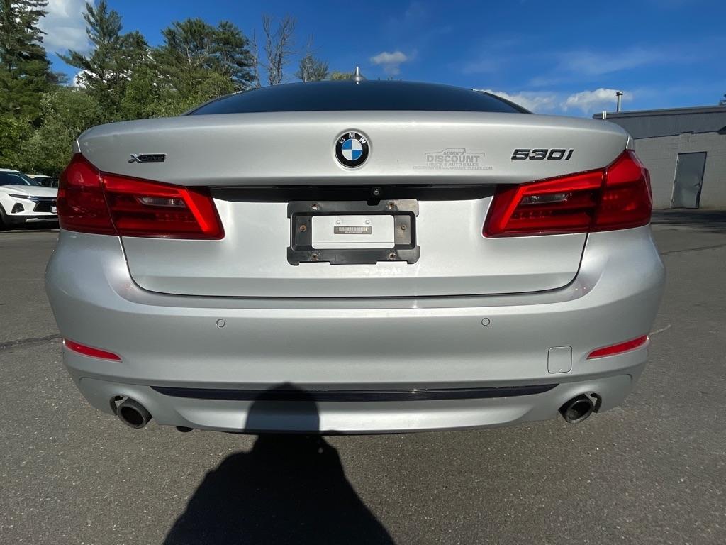 BMW 5 Series  2017
