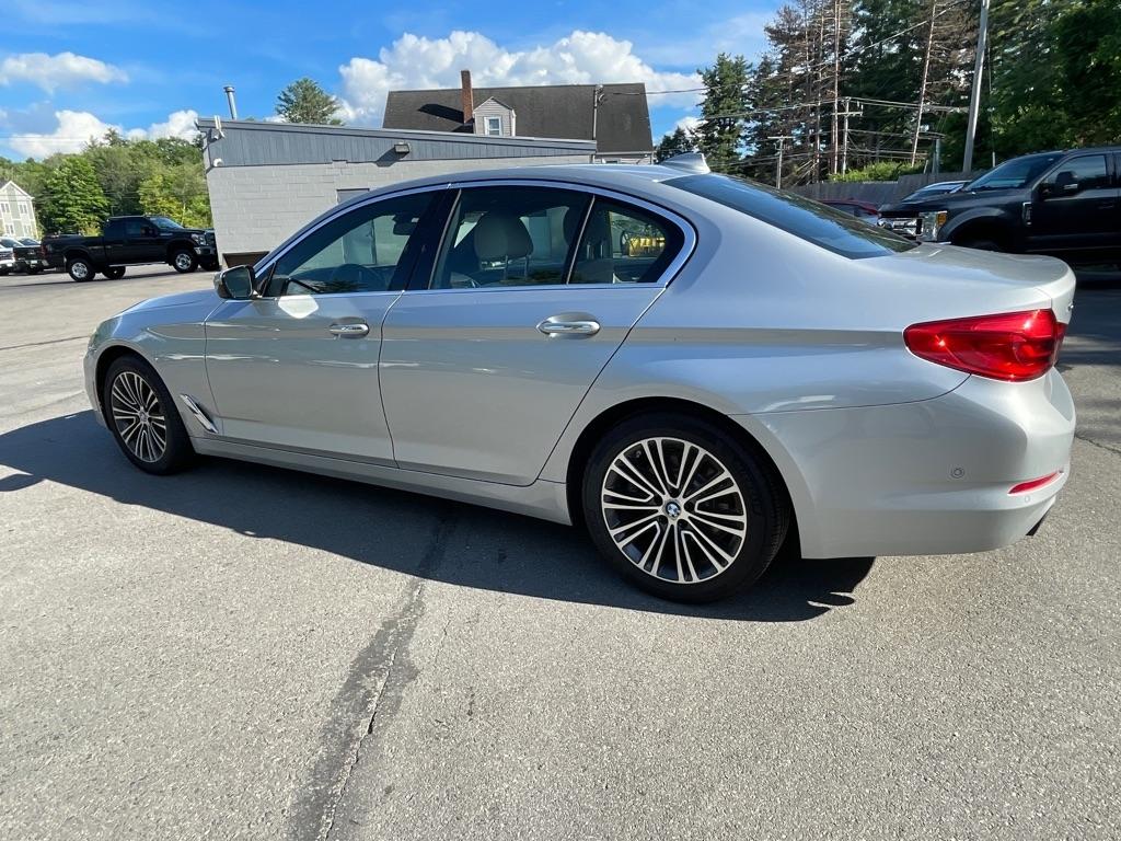 BMW 5 Series  2017
