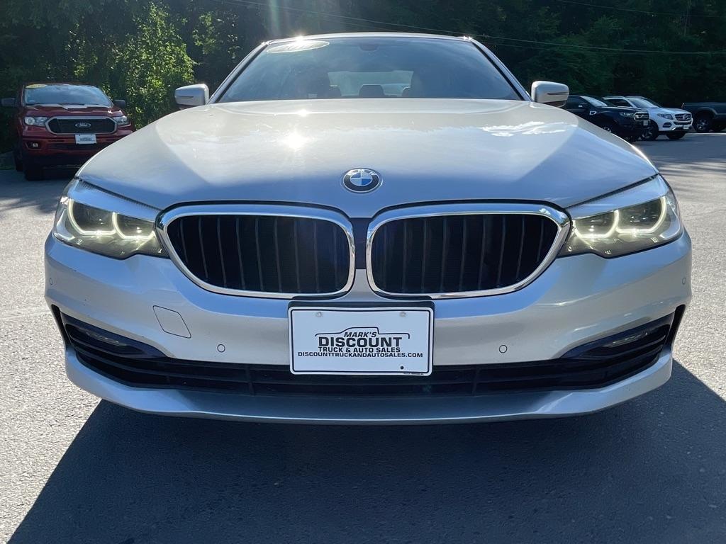 BMW 5 Series  2017
