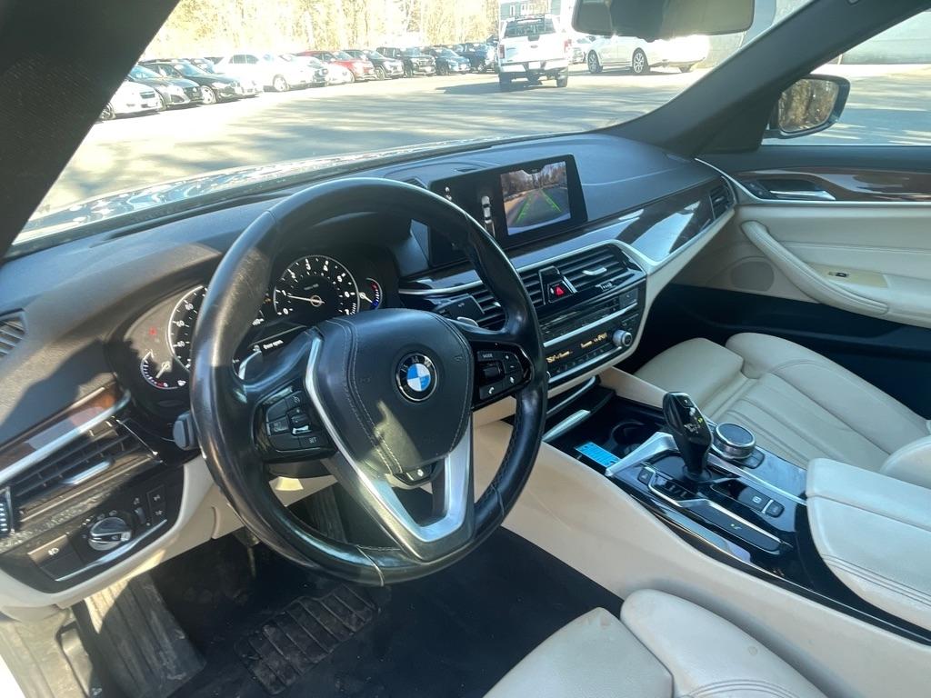 BMW 5 Series  2017