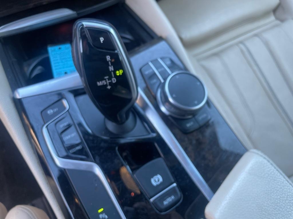 BMW 5 Series  2017
