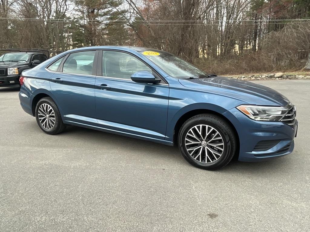 Volkswagen Jetta  2021