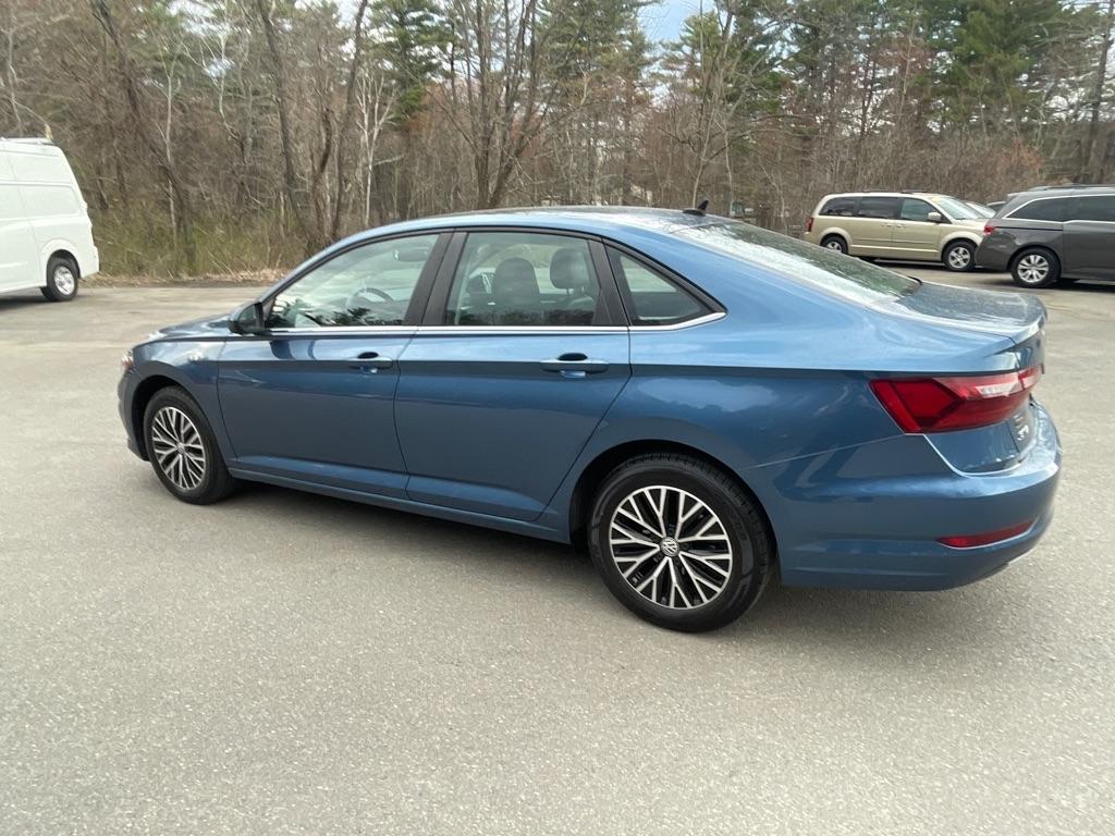 Volkswagen Jetta  2021