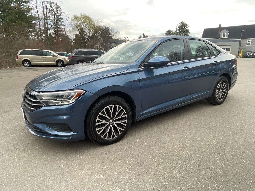 Volkswagen Jetta  2021