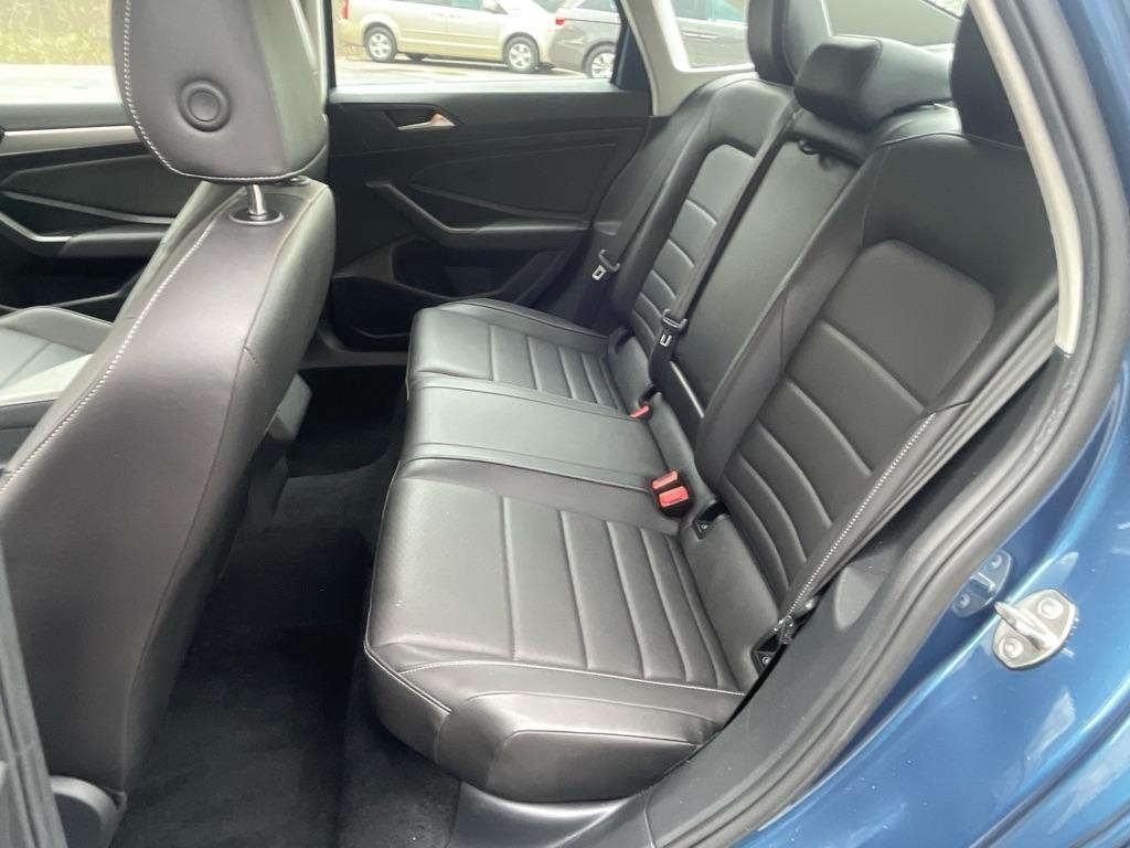 Volkswagen Jetta  2021