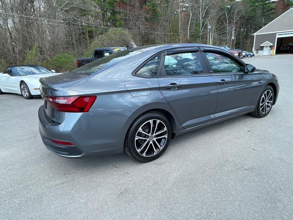 Volkswagen Jetta  2023