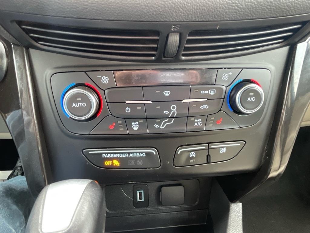 Ford Escape  2017