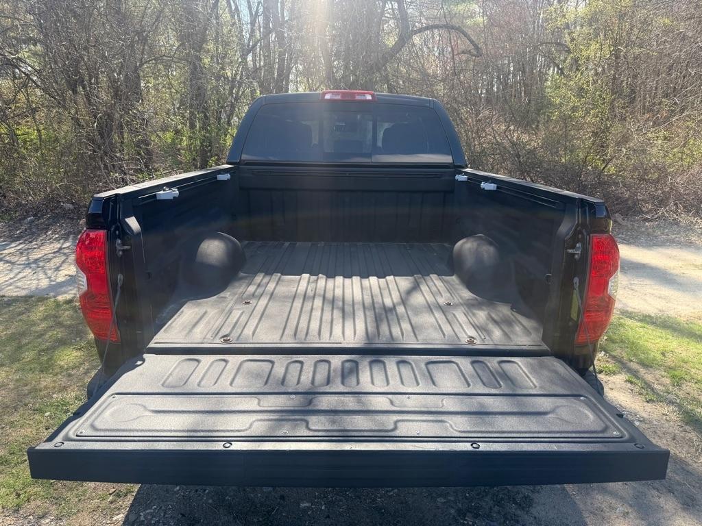 Toyota Tundra 4WD  2019