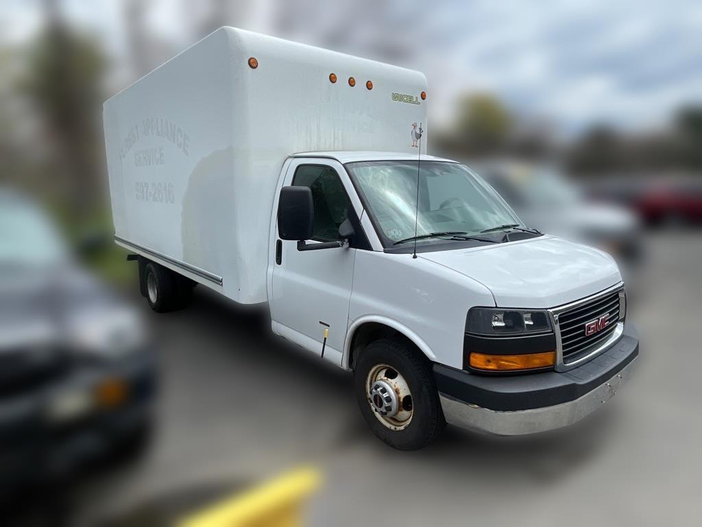 GMC Savana Commercial Cutaway  2019