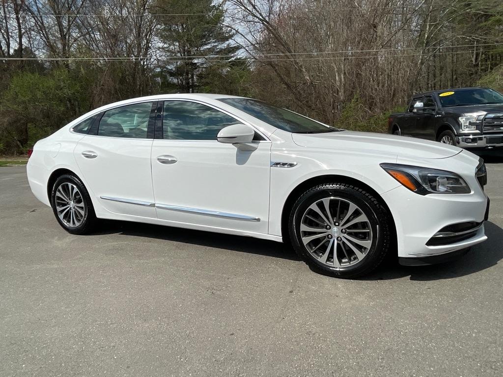 2017 Buick LaCrosse