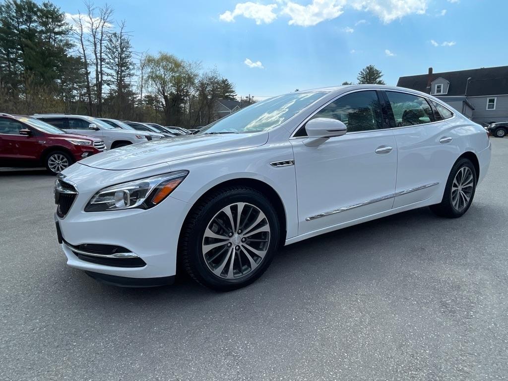 Buick LaCrosse  2017