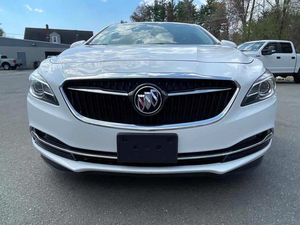 Buick LaCrosse  2017