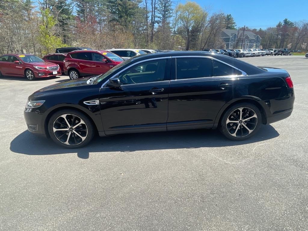 Ford Taurus  2016