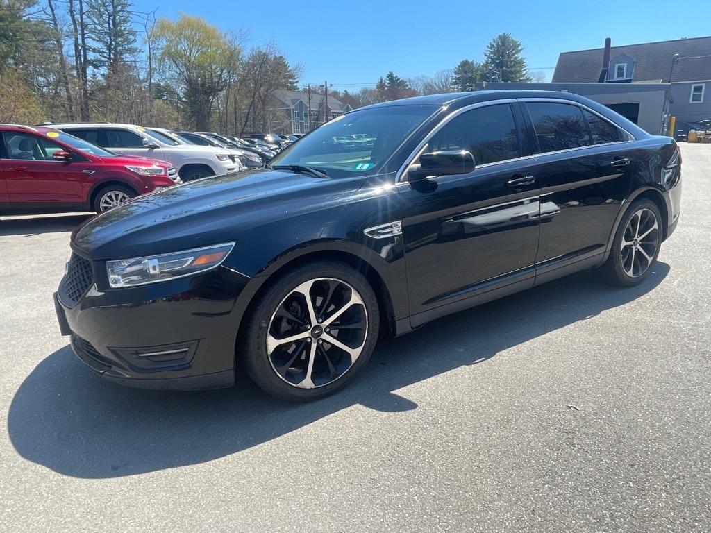 Ford Taurus  2016