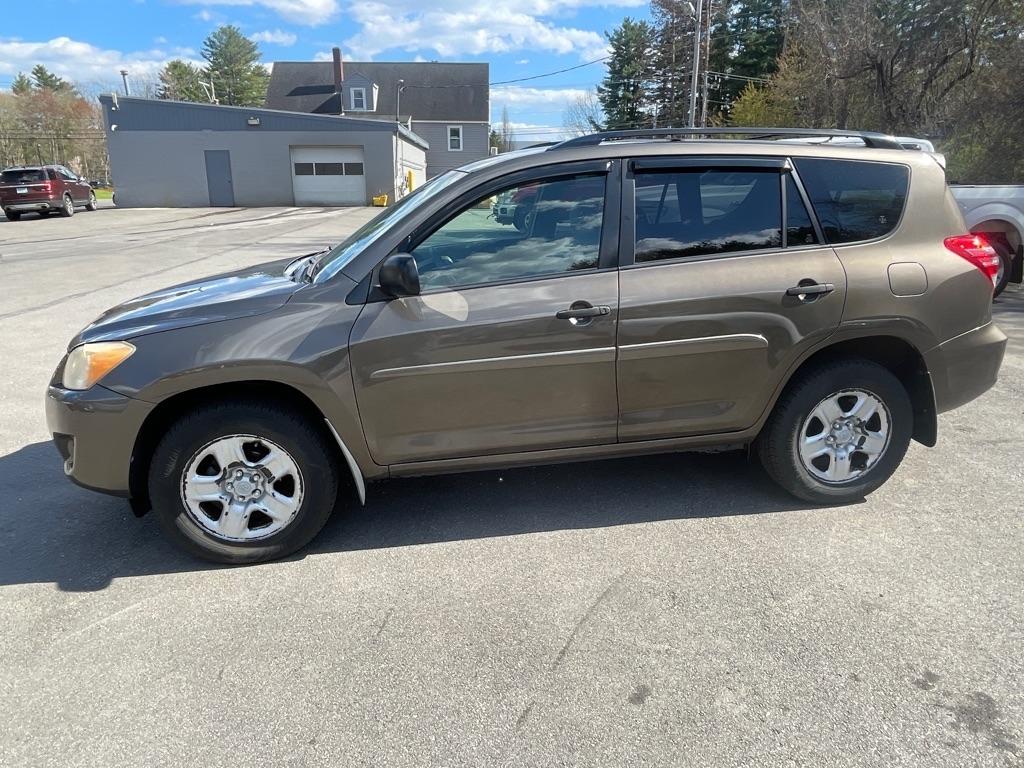 Toyota RAV4  2010