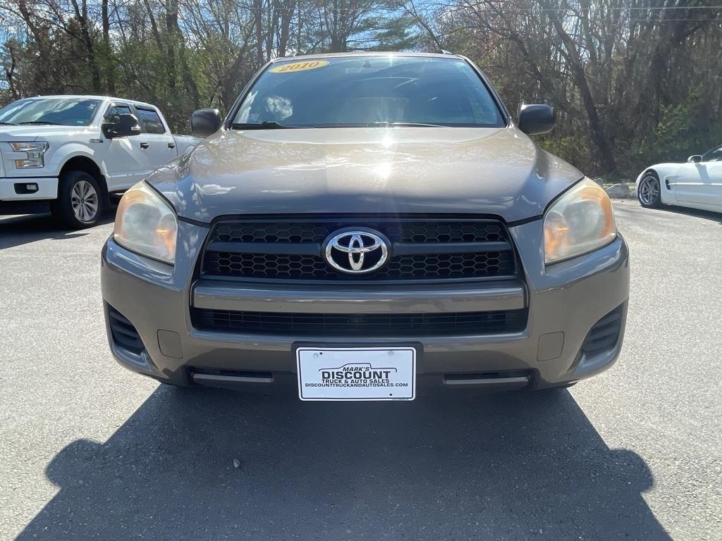 Toyota RAV4  2010