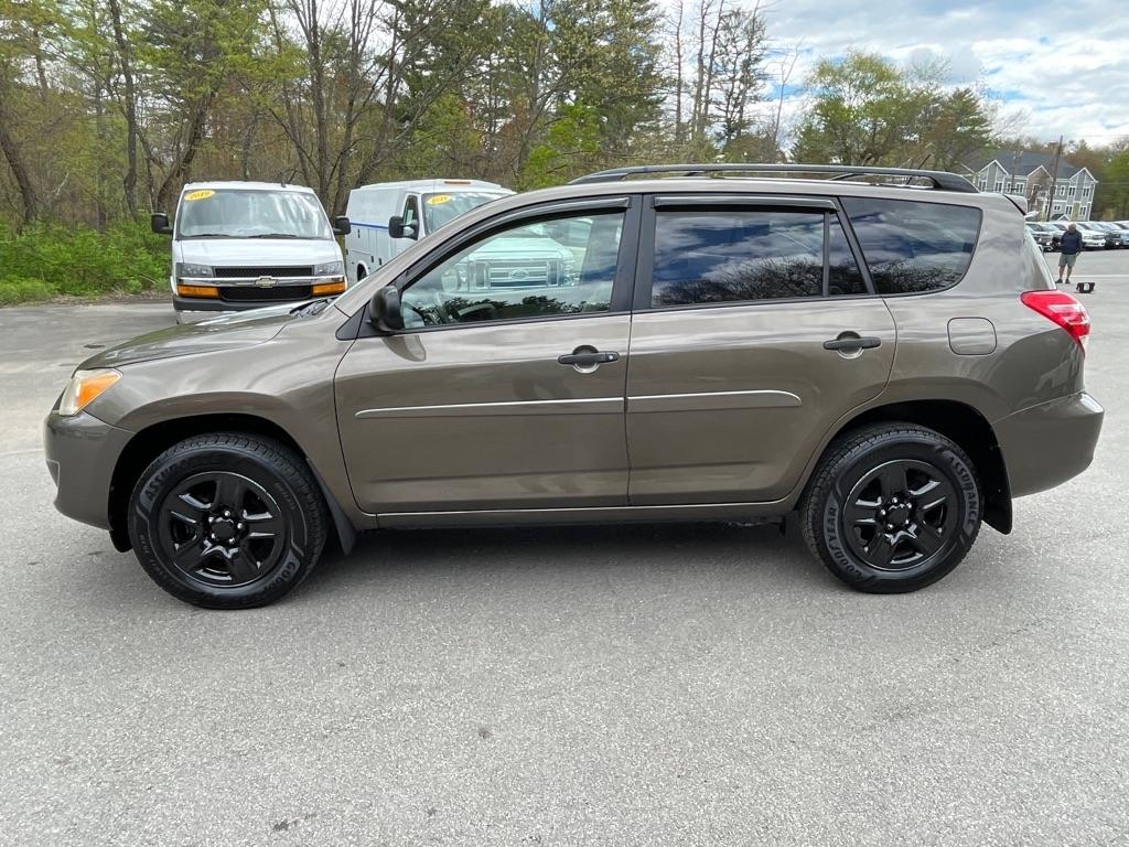 Toyota RAV4  2010