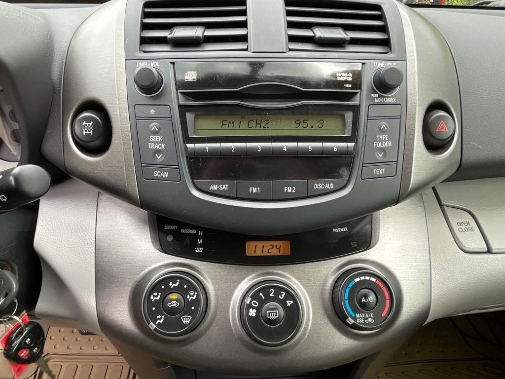 Toyota RAV4  2010