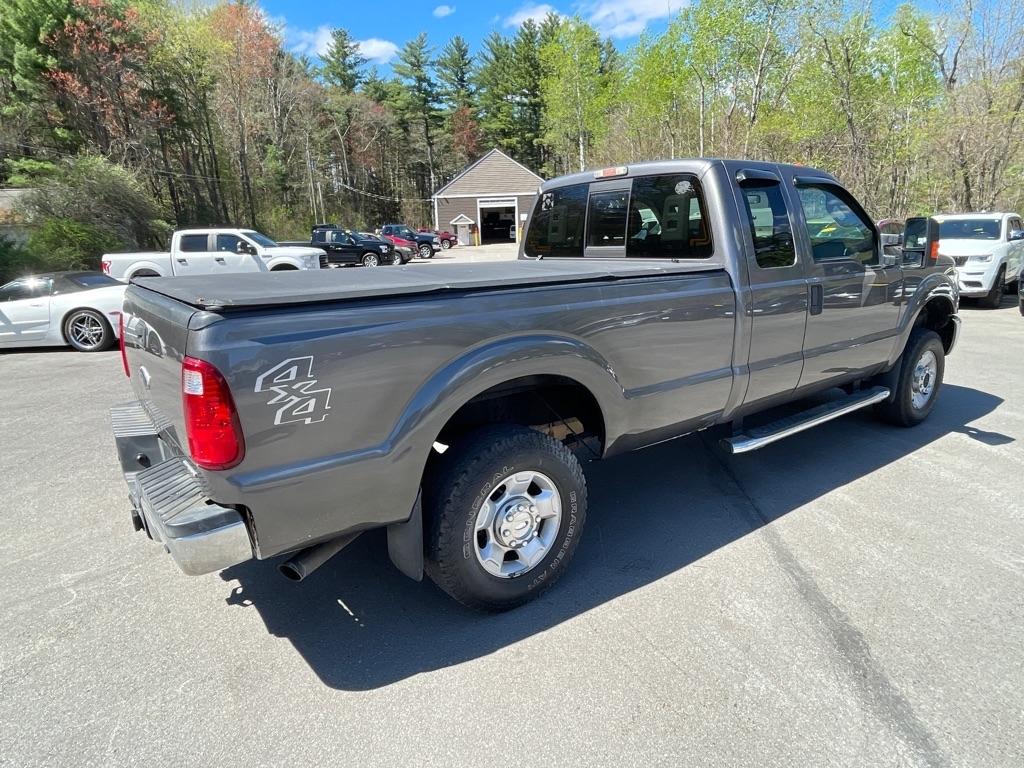 Ford Super Duty F-250 SRW  2012