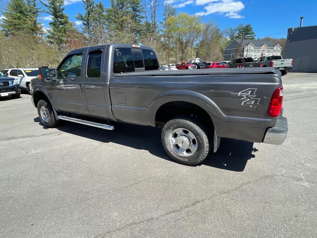 Ford Super Duty F-250 SRW  2012