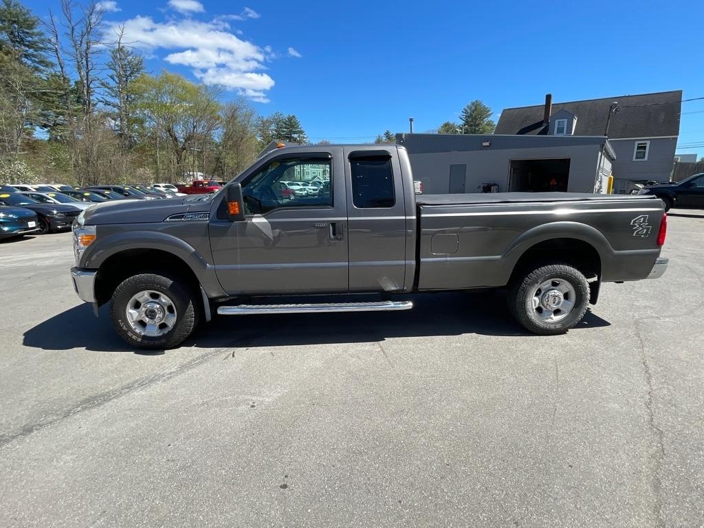Ford Super Duty F-250 SRW  2012