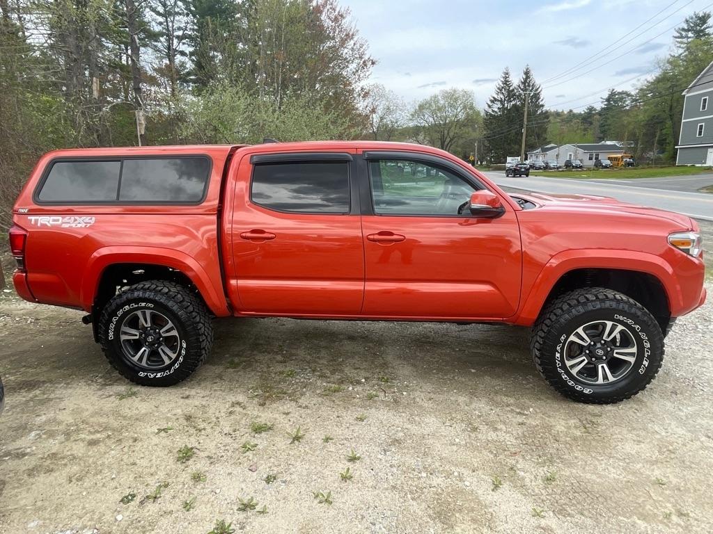 Toyota Tacoma  2016