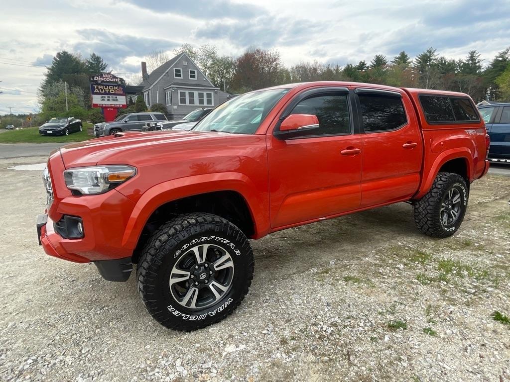Toyota Tacoma  2016