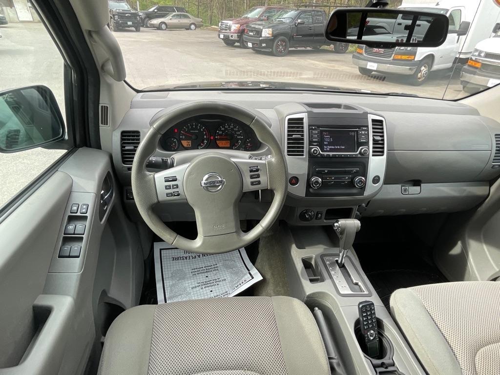Nissan Frontier  2016