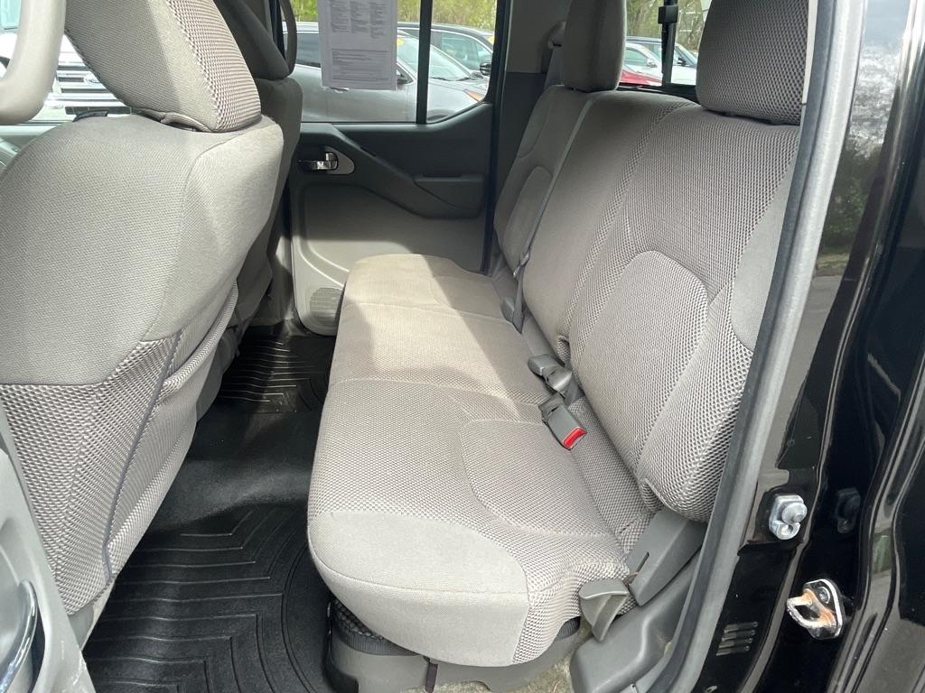 Nissan Frontier  2016
