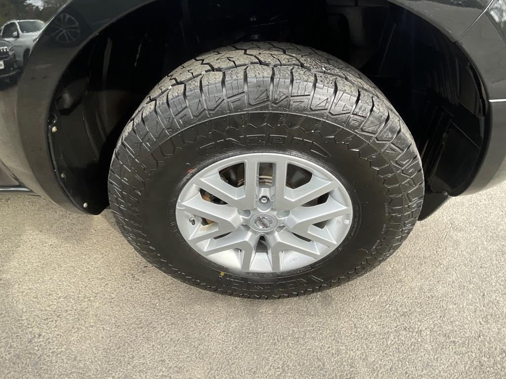 Nissan Frontier  2016