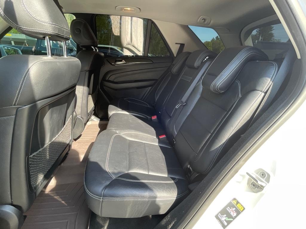Mercedes-Benz M-Class  2015