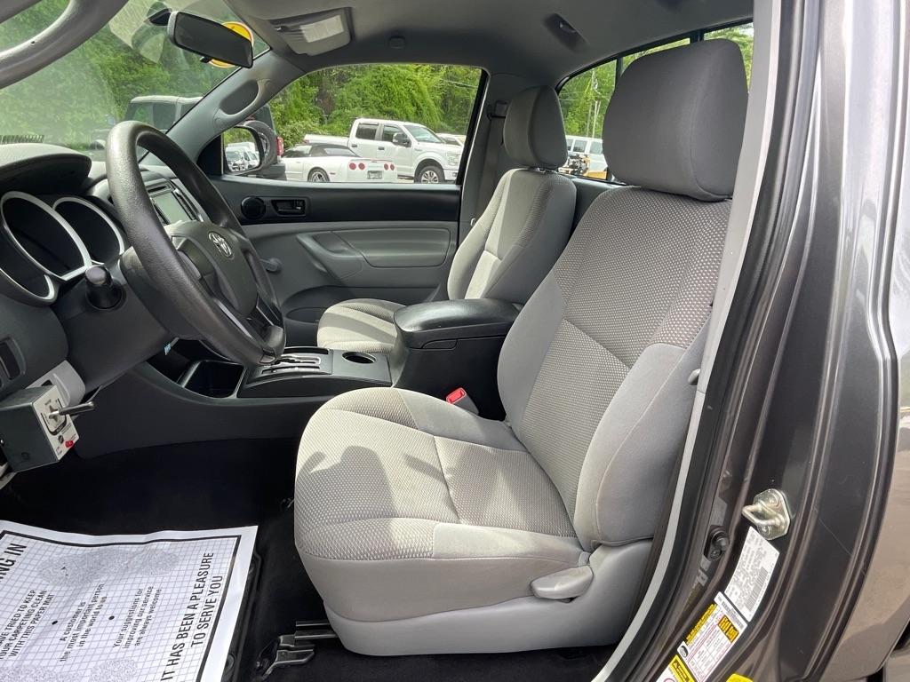 Toyota Tacoma  2014