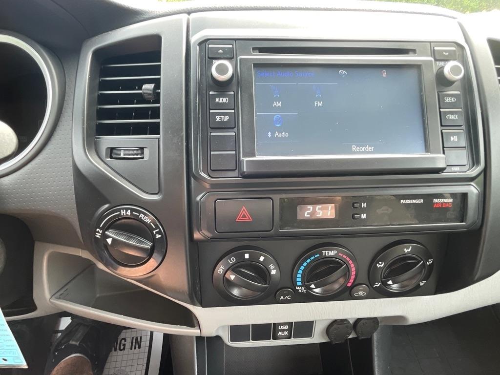 Toyota Tacoma  2014