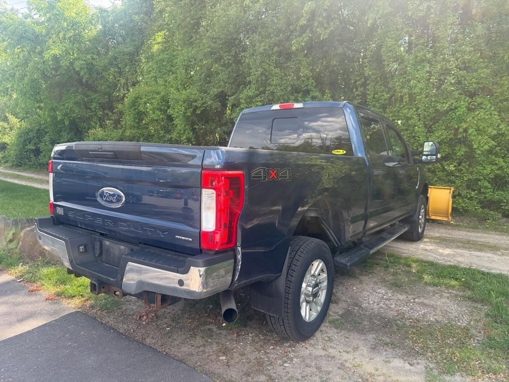 Ford Super Duty F-250 SRW  2017