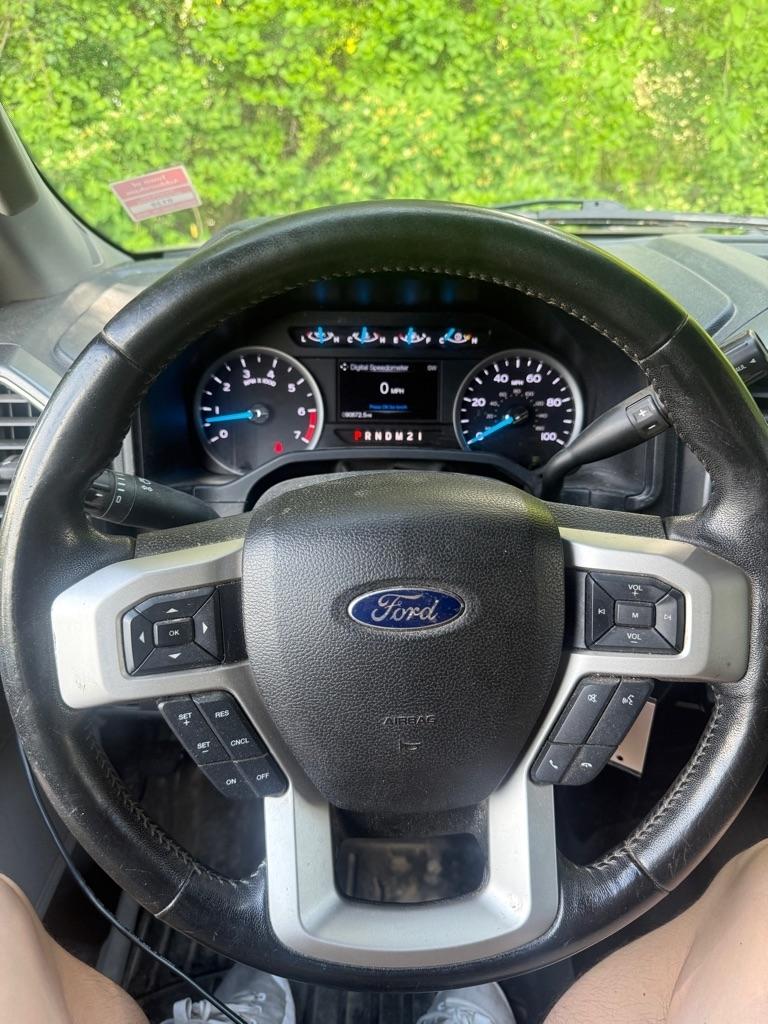 Ford Super Duty F-250 SRW  2017