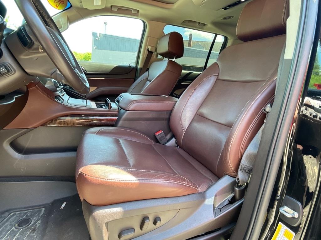 Chevrolet Suburban  2020