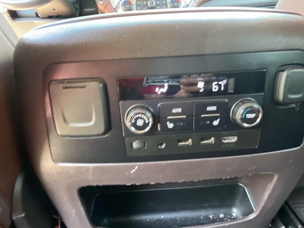 Chevrolet Suburban  2020