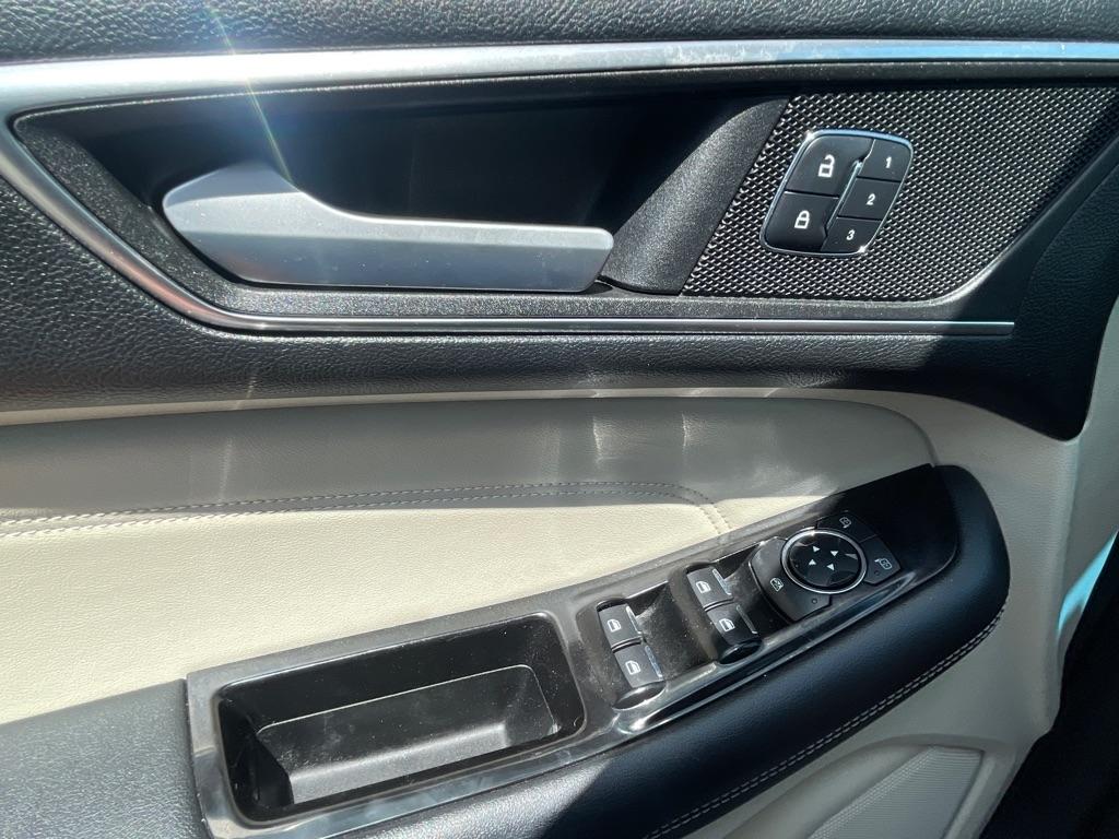 Ford Edge  2015