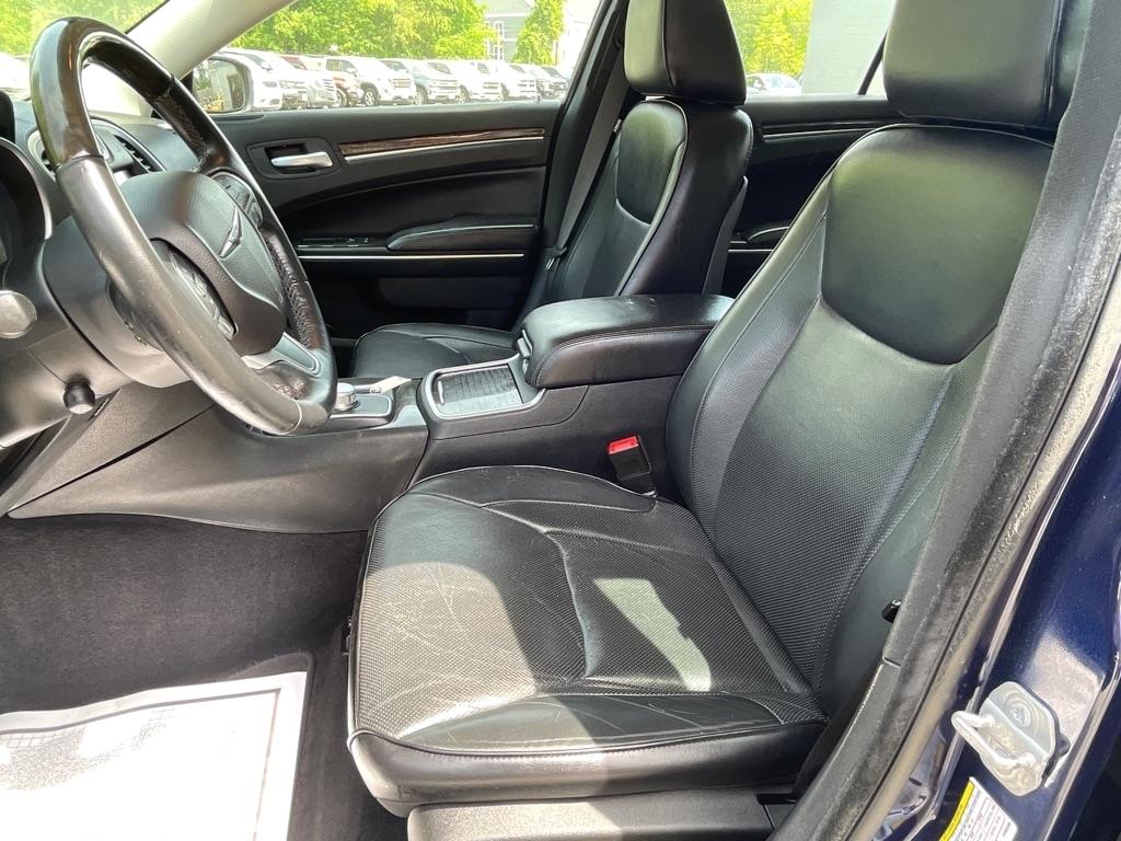 Chrysler 300  2015