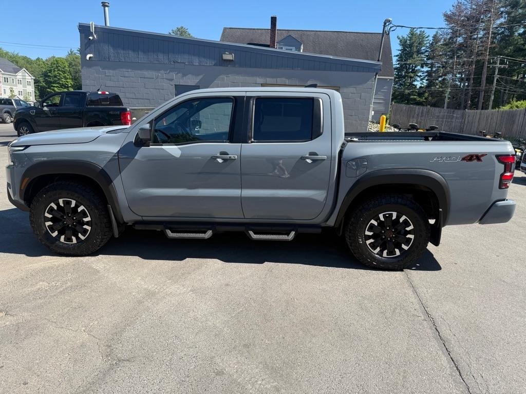 Nissan Frontier  2024
